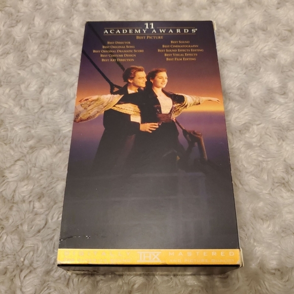 Titanic VHS Box Set Video Cassette Tapes Leonardo DiCaprio Vintage Paramount - Picture 5 of 5